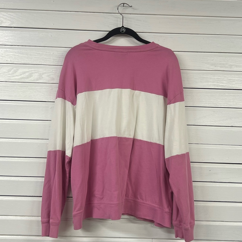 Nike | Pink and White Sweatshirt - Picture 3 of 6